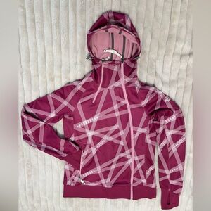 The North Face Women's Pink Patterned winter Jacket